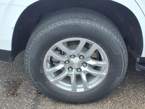 Used 2023 Chevrolet Tahoe LT RWD image 10
