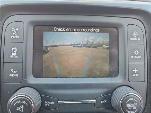 Used 2017 Jeep Cherokee Sport image 11