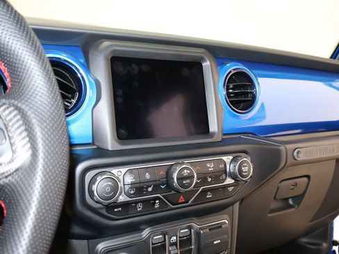 Used 2023 Jeep Gladiator Rubicon w/ LED Lighting Group image 23