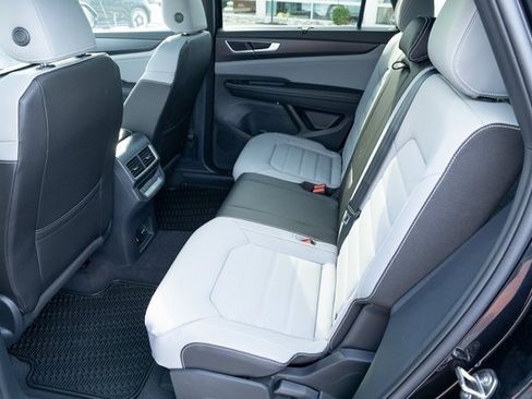 New 2026 Volkswagen Atlas Cross Sport SEL R-Line image 29