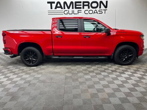 Used 2025 Chevrolet Silverado 1500 Custom w/ Turbomax Blackout Package AWD/4WD image 4