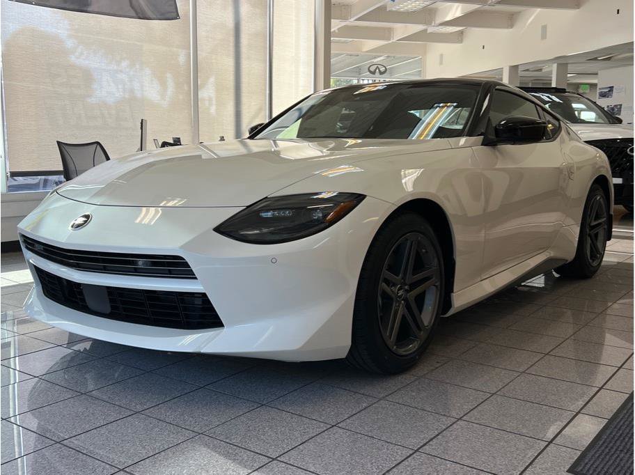 New 2027 Nissan Z Sport RWD image 3