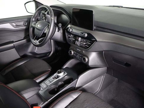 Used 2023 Ford Escape Active w/ Cold Weather Package FWD image 28