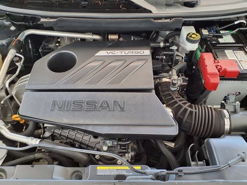 Used 2023 Nissan Rogue S AWD/4WD image 36