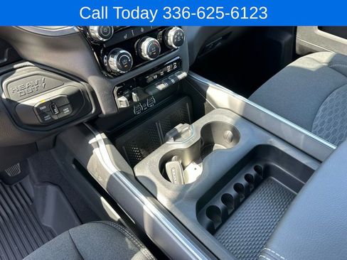 New 2025 RAM 2500 Big Horn AWD/4WD image 30