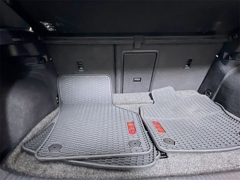 Used 2021 Volkswagen GTI SE image 26