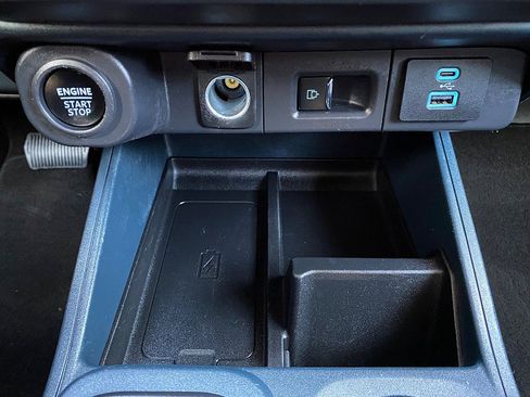 Certified 2024 Ford Maverick Lariat w/ Black Appearance Package image 61