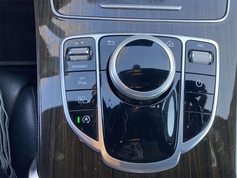 Used 2020 Mercedes-Benz C 300 Sedan image 17