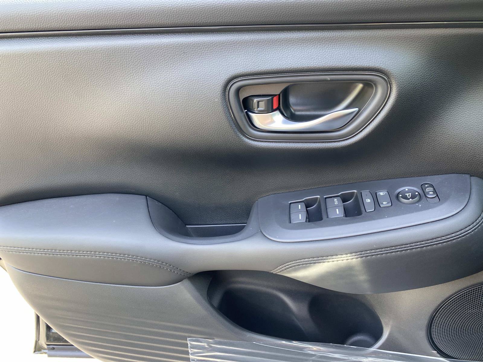 New 2027 Honda HR-V LX image 15