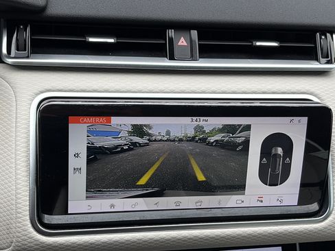 Used 2019 Land Rover Range Rover Velar R-Dynamic SE AWD/4WD image 20