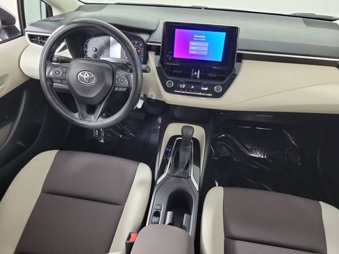 Used 2024 Toyota Corolla LE FWD image 15