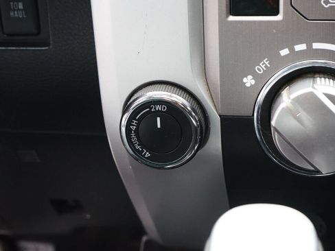 Used 2015 Toyota Tundra SR5 image 20