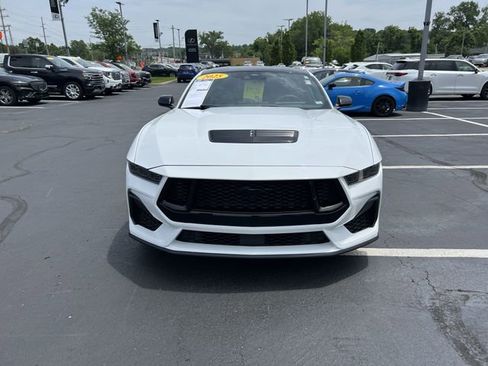 Used 2025 Ford Mustang GT w/ Mustang Nite Pony Package RWD image 7