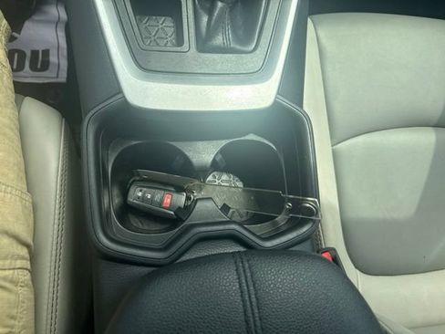 Used 2019 Toyota RAV4 XLE Premium w/ Cold Weather Package AWD/4WD image 24