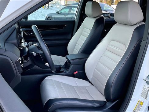 Used 2023 Honda CR-V Sport Touring image 8