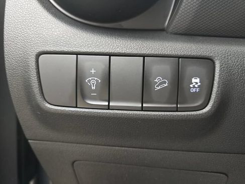 Used 2023 Hyundai Kona SEL FWD image 37