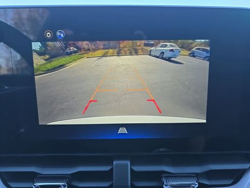 New 2026 Chevrolet Equinox LT image 23