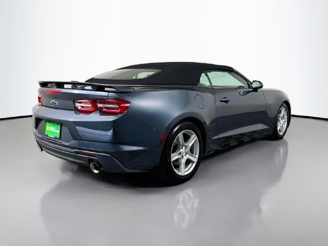 Used 2020 Chevrolet Camaro LT RWD image 10