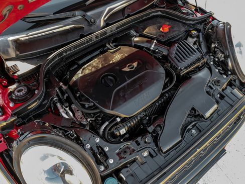 Used 2015 MINI Cooper S image 40