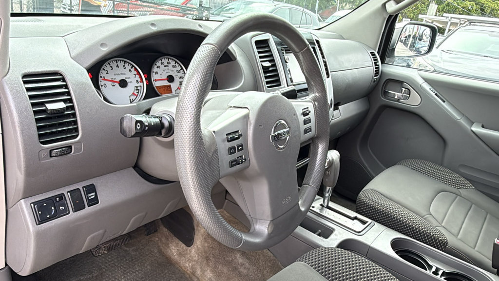 Used 2016 Nissan Frontier Desert Runner RWD image 24