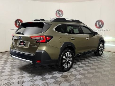 Used 2023 Subaru Outback Touring XT AWD/4WD image 8