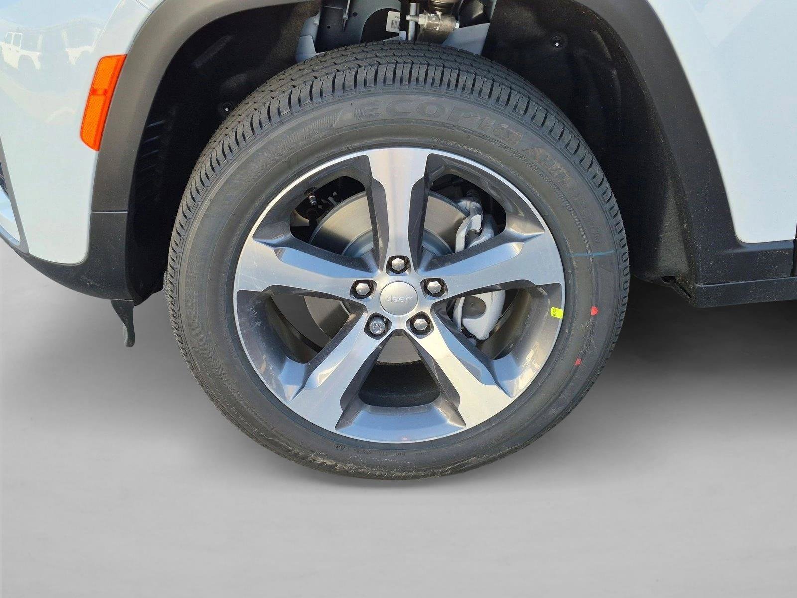 New 2026 Jeep Grand Cherokee Limited AWD/4WD image 10