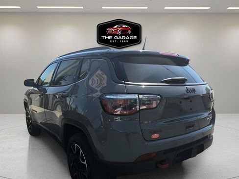 Used 2020 Jeep Compass Trailhawk w/ Cold Weather Group AWD/4WD image 3