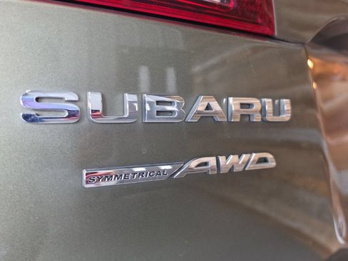 Used 2017 Subaru Outback 2.5i Premium AWD/4WD image 6