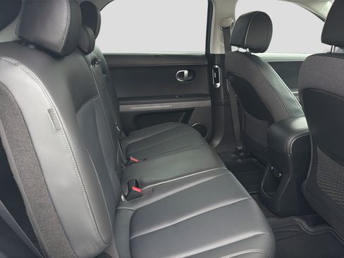 Certified 2024 Hyundai Ioniq 5 Limited AWD/4WD image 27