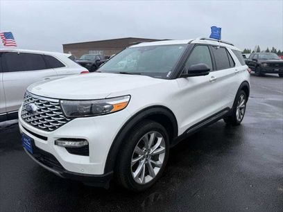Certified 2022 Ford Explorer Platinum w/ Equipment Group 601A