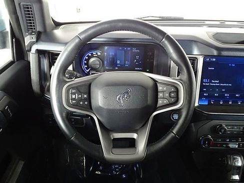 Used 2022 Ford Bronco Outer Banks image 22