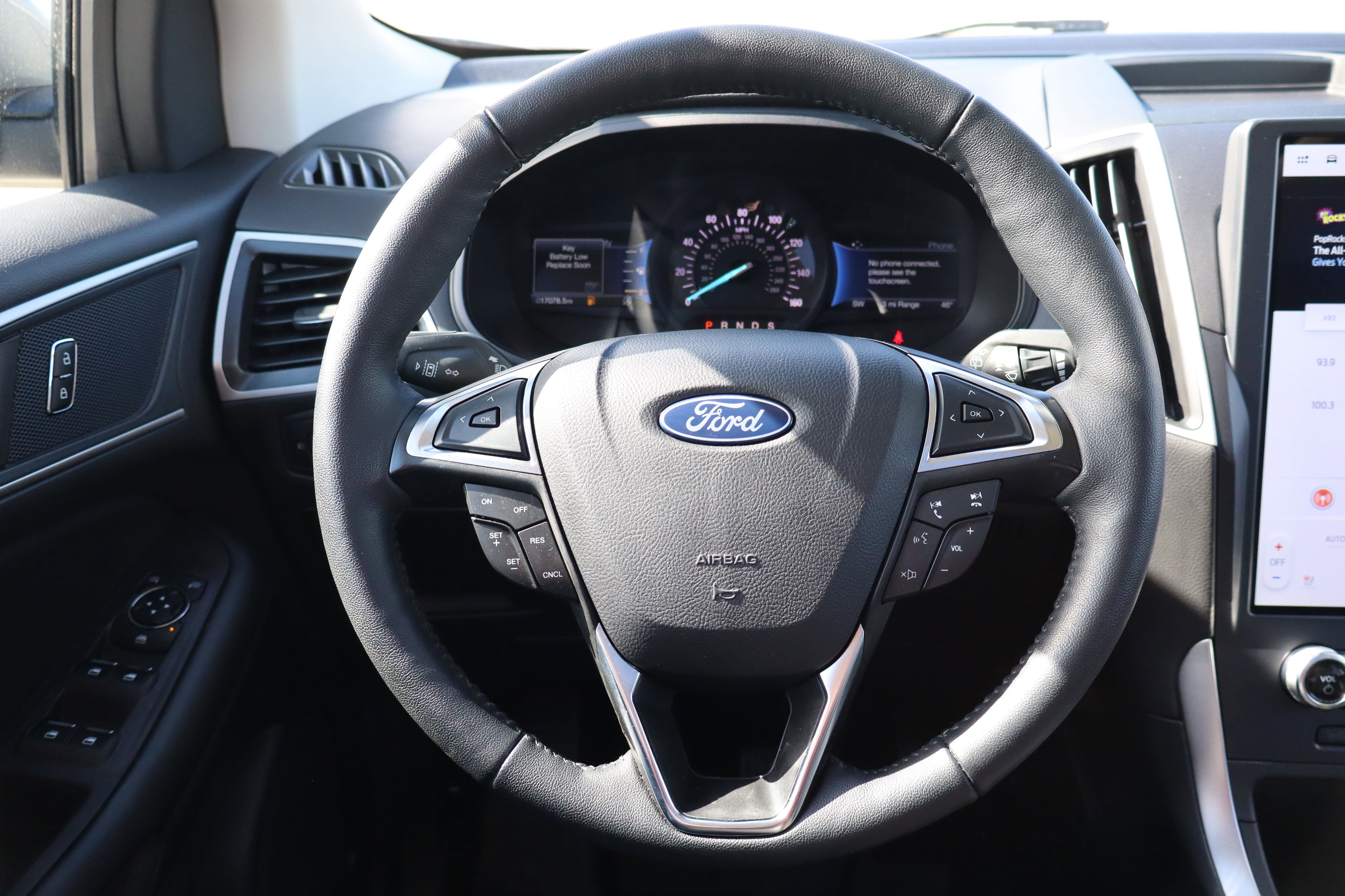 Used 2024 Ford Edge SEL w/ Convenience Package AWD/4WD image 15