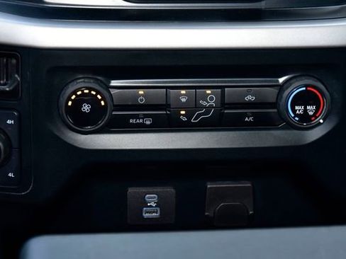 Used 2023 Ford F150 XLT image 22