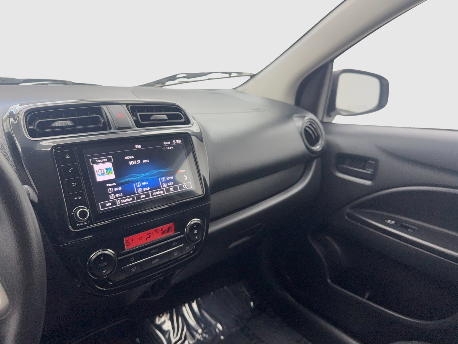 Used 2024 Mitsubishi Mirage G4 LE FWD image 25