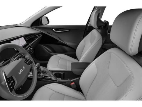 Certified 2025 Kia Niro EX FWD image 11