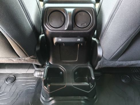 Used 2020 Jeep Wrangler Unlimited Sport S AWD/4WD image 13