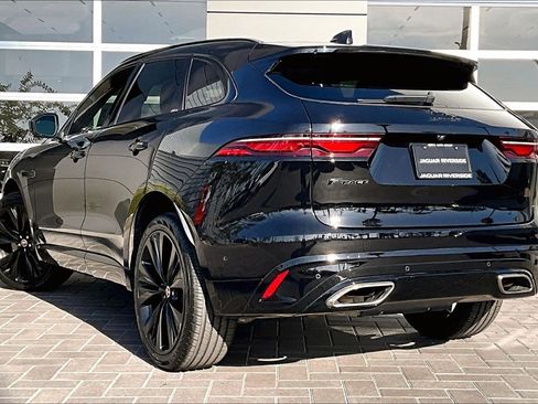 Used 2021 Jaguar F-PACE S image 12