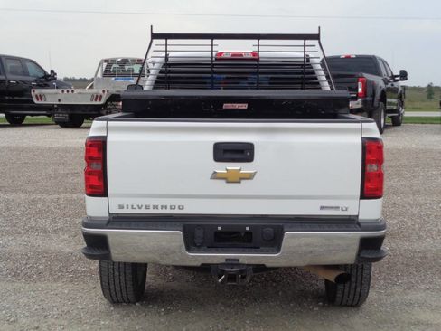 Used 2015 Chevrolet Silverado 2500 LT w/ LT Convenience Package image 8