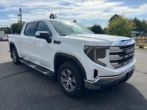 Used 2022 GMC Sierra 1500 SLE AWD/4WD image 8