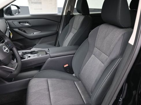 New 2026 Nissan Rogue SV w/ Cold Weather Package image 19