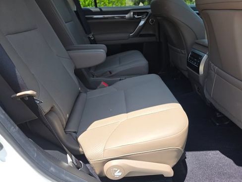 Used 2022 Lexus GX 460 Luxury w/ Sport Design Package AWD/4WD image 13