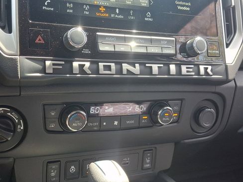 New 2026 Nissan Frontier SV AWD/4WD image 9