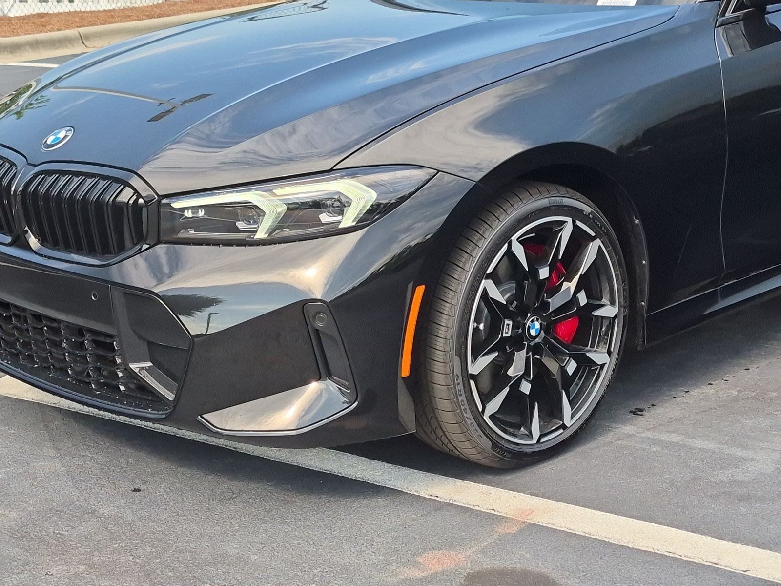 Used 2026 BMW 330i Sedan w/ M Sport Package RWD image 6
