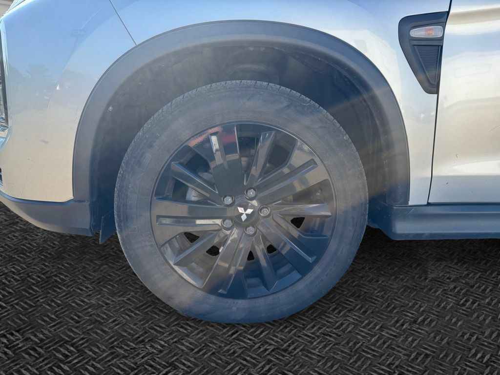 Used 2023 Mitsubishi Outlander Sport AWD image 11