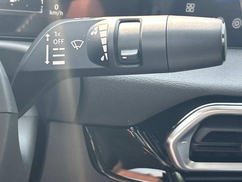 New 2026 Nissan Sentra SV w/ SV Convenience Package FWD image 29