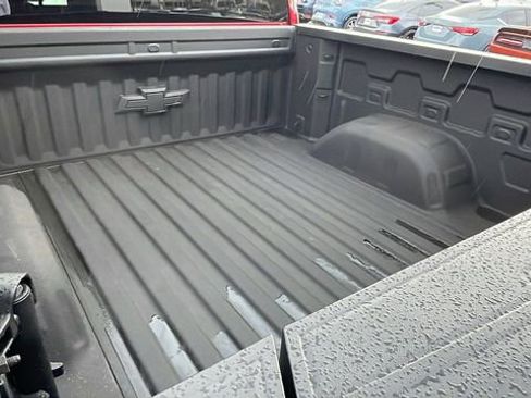 Used 2023 Chevrolet Silverado 1500 RST AWD/4WD image 30