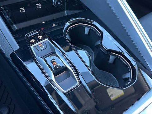 New 2025 Audi SQ5 Premium Plus image 36