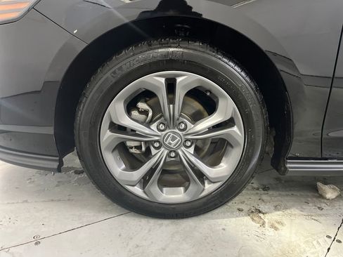 Used 2024 Honda Accord EX image 14