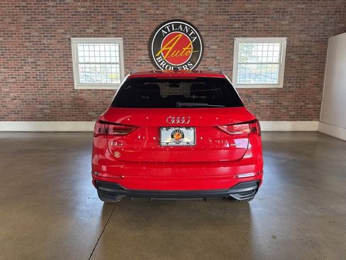 Used 2020 Audi Q3 2.0T Prestige w/ Prestige Package image 40