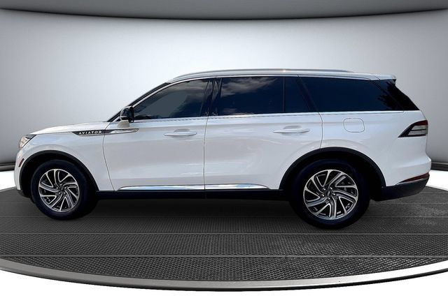 Used 2021 Lincoln Aviator 2WD image 8